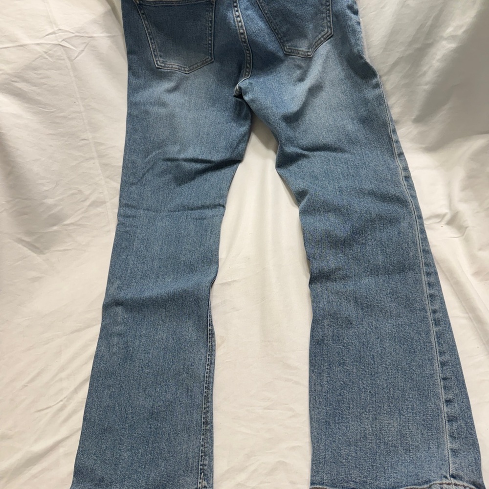 Gap Bootcut Jeans Womens Size 8 Long Medium Wash Stretch Denim Classic Fit - Picture 2 of 3